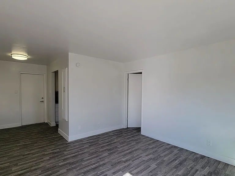 105 N 14th Street 117 N #14 — Photo 6