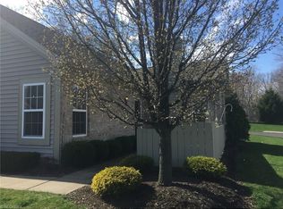 1702 Willow Brook Dr NE, Warren, OH