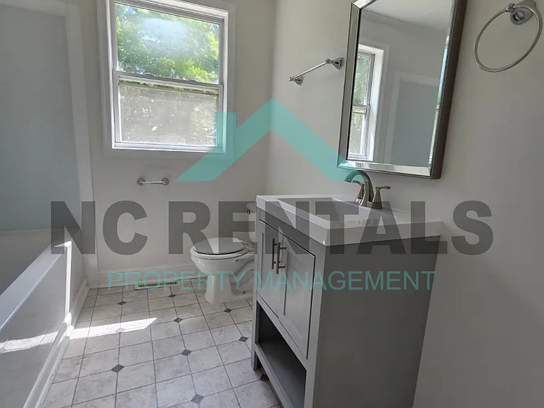 312 Walter Chambers St — Photo 18