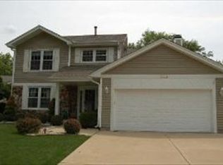 1825 Hawk Ln, Elk Grove Village, IL 60007
