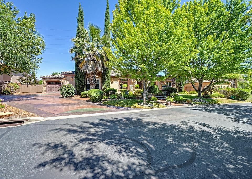 1st image of 8614 Ashbury Ct