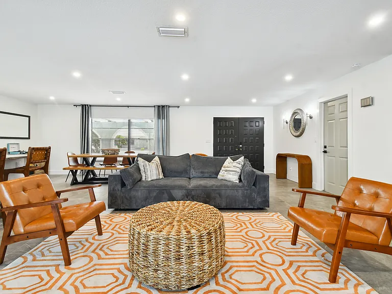 919 Chipaway Dr — Photo 24