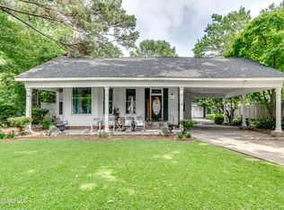 1110 Jackson Ave, Yazoo City, MS 39194