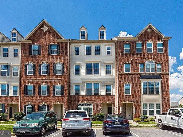 4918 Small Gains Way #4918