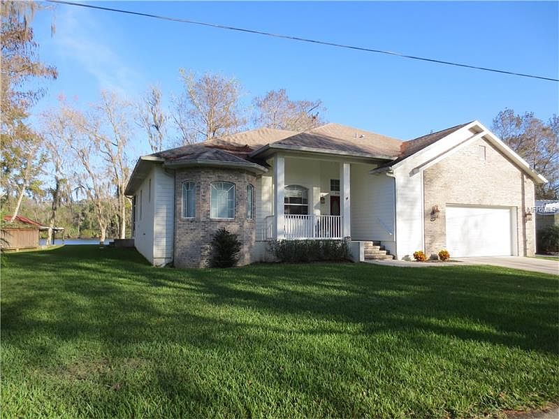 1st image of 55030 Riverview Dr