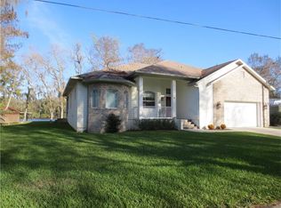 55030 Riverview Dr, Astor, FL 32102