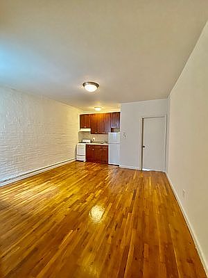 1st image of 115 4th Pl APT 3A