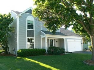 1304 Lance Ln, Carol Stream, IL 60188