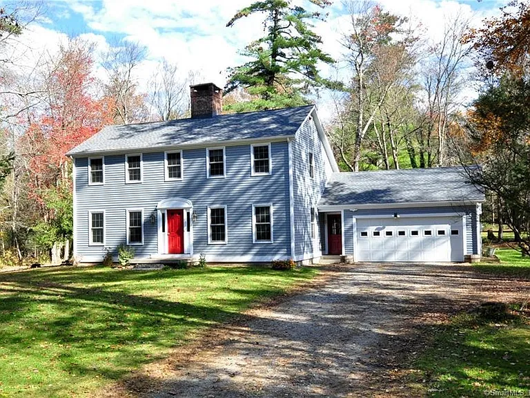 706 Maple St — Photo 1