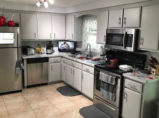 1648 Evergreen Ln E, Middleburg, FL 32068