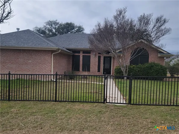 619 County Road 3420, Lampasas, TX 76550