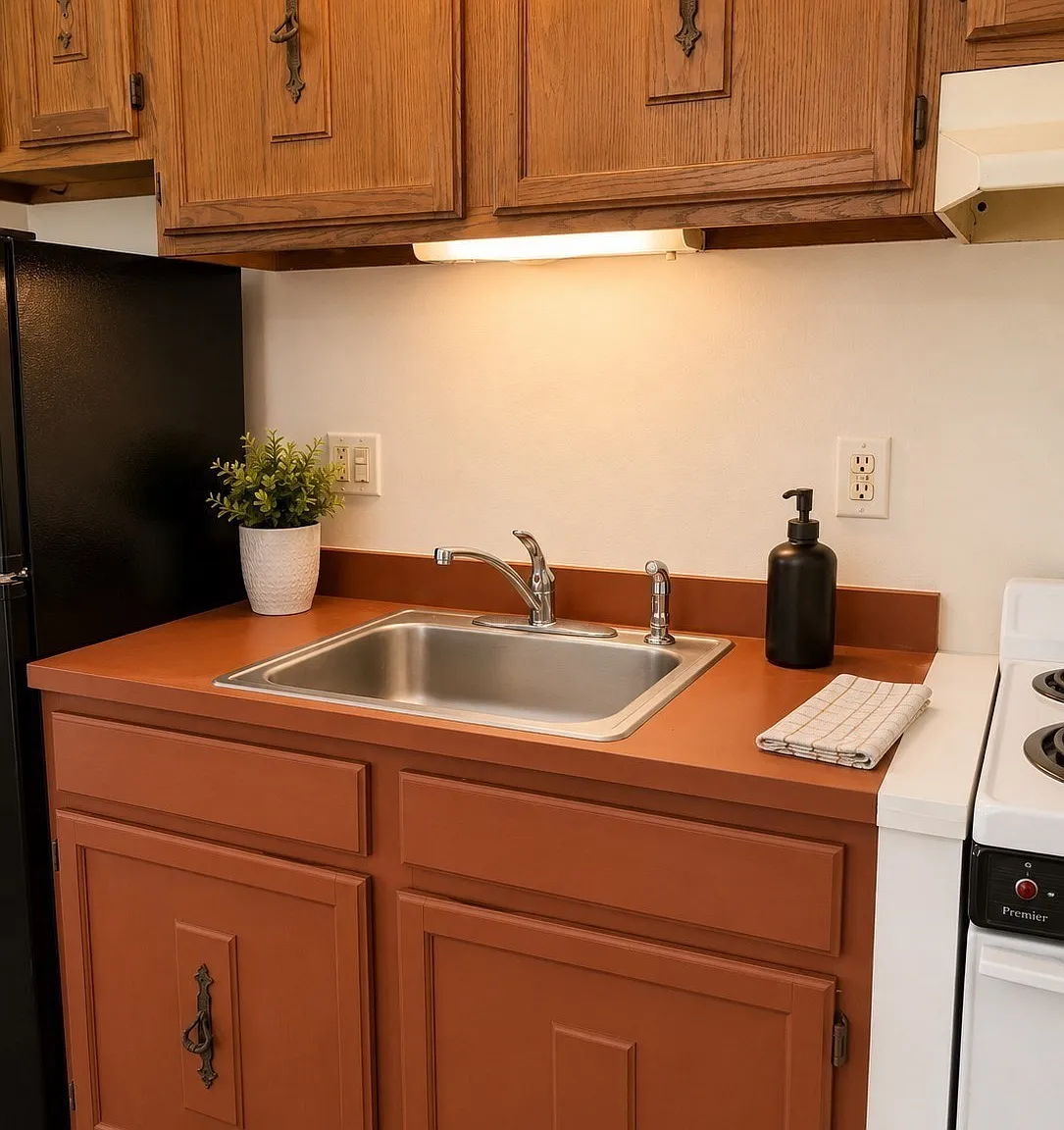 Studio, 1.0 bath, 225 sqft, $1,750 — Photo 2