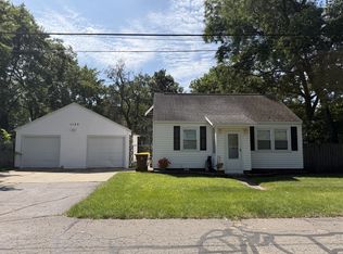 1155 Mallard St, Haslett, MI 48840