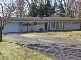 3344 Woodland Ct, Saginaw, MI 48601