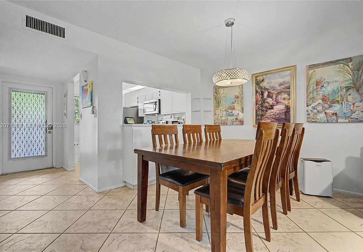 9520 Seagrape Dr — Photo 4