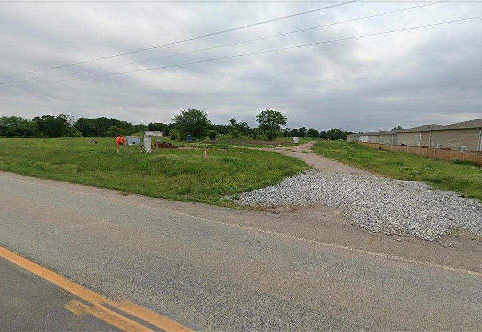 2nd image of 20049 W Highway 102