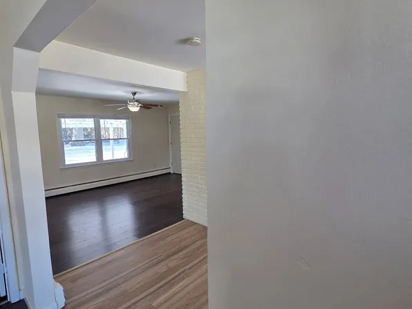 (undisclosed Address), Levittown, NY 11756