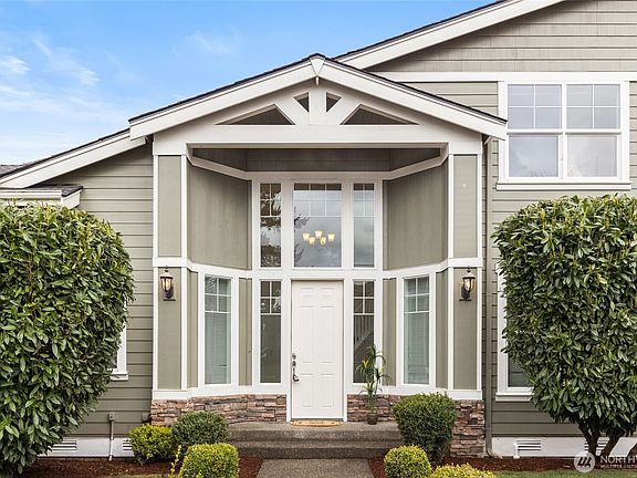 3rd image of 21601 129th Avenue SE