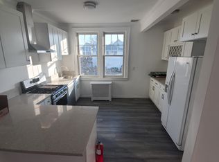220 Prospect St, Nutley, NJ 07110
