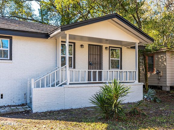 3rd image of 1616 W 28TH Street