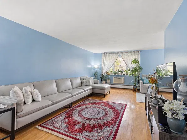 99-10 60th Ave #5B, Corona, NY 11368