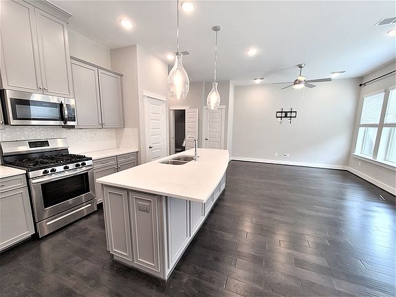 kitchen_08262021