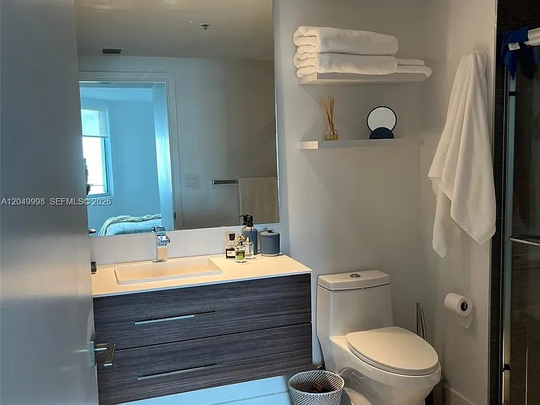 335 Biscayne Blvd #4207 — Photo 18