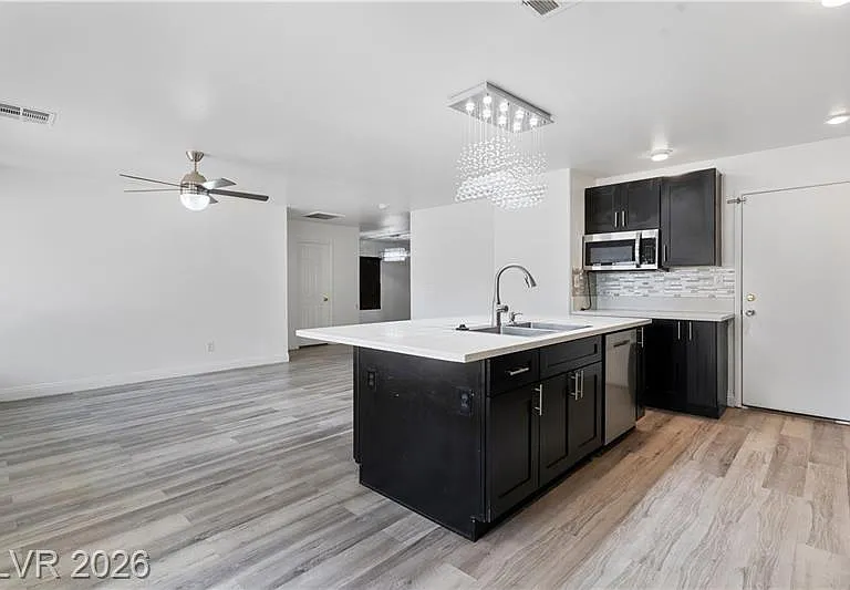 6109 Brenneman St — Photo 13