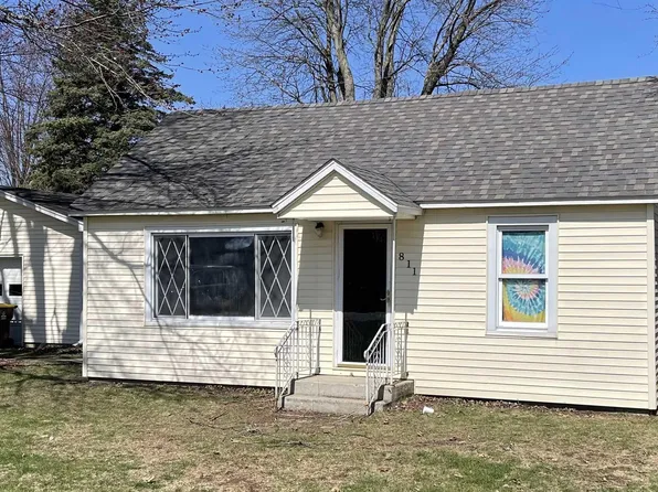 811 E Liberty St, Chesaning, MI 48616