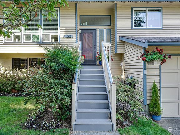 4th image of 19221 58th Ave NE