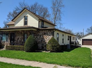 501 Saint Charles St, Beaverville, IL 60912