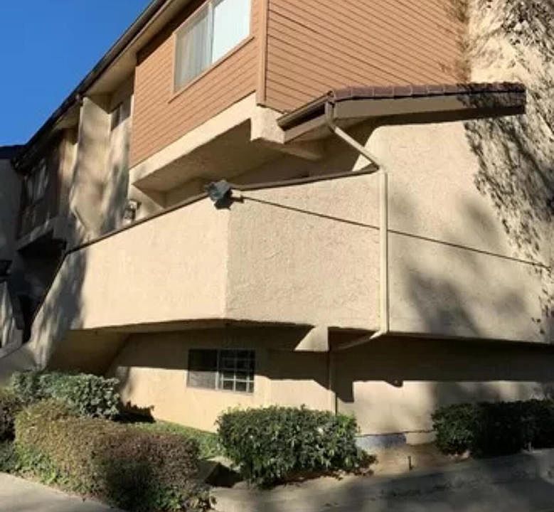 1st image of 693 County Square Dr Unit 17
