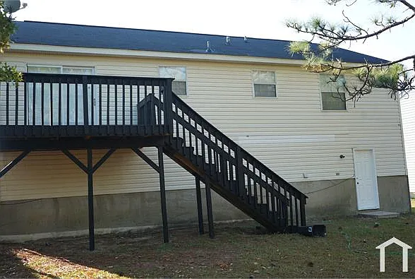 821 Winslow Way — Photo 44