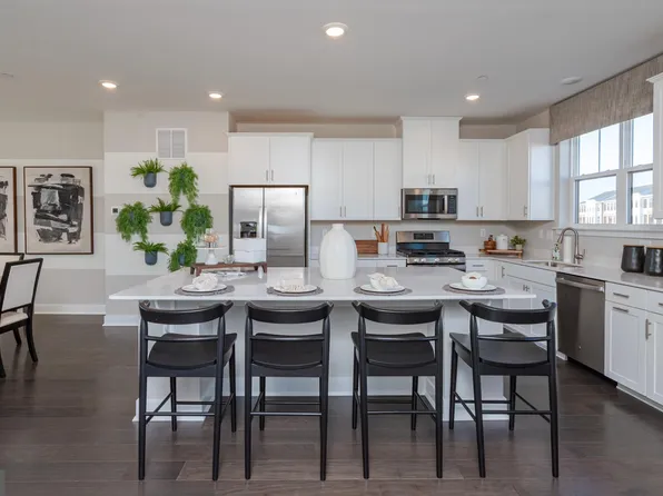 204 Cora Bergen Blvd, Hopewell Township, NJ 08560