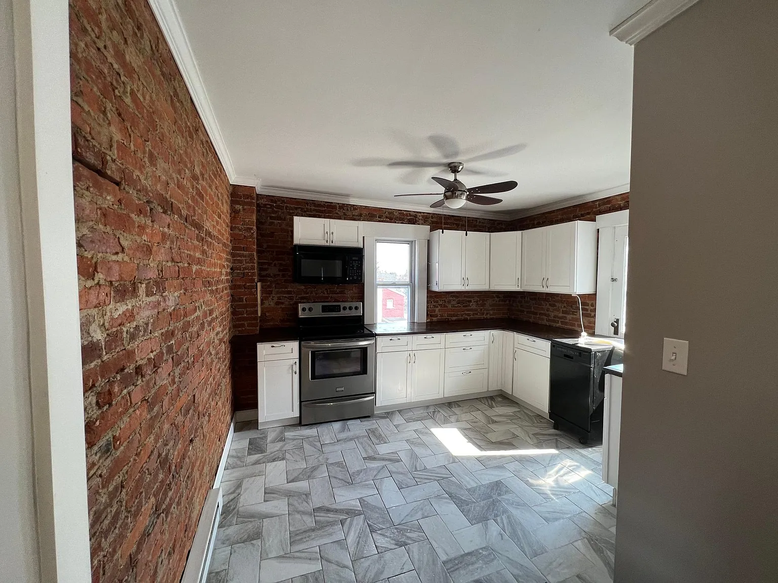 441 New Dorwart St — Photo 2
