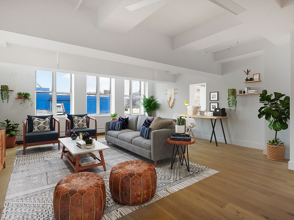 1st image of 275 Park Ave #Q3