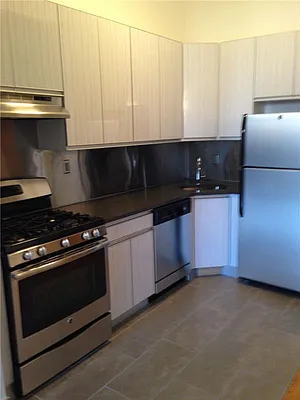 Rented by Triumph Property Group | media 2
