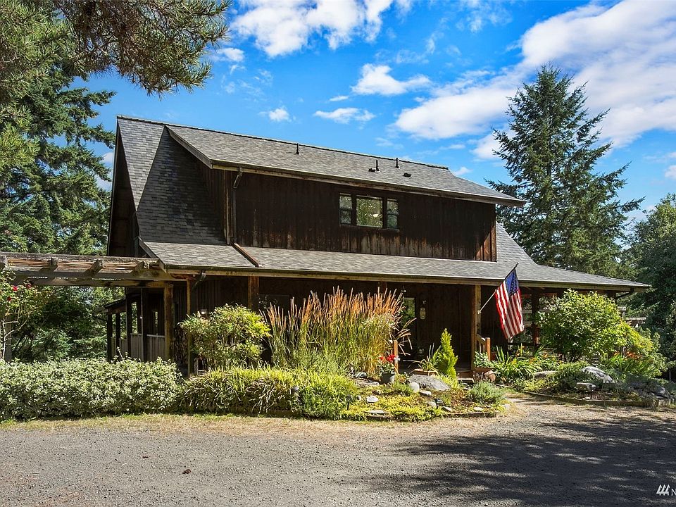 Welcome to 7337 NE Crawford Drive!>