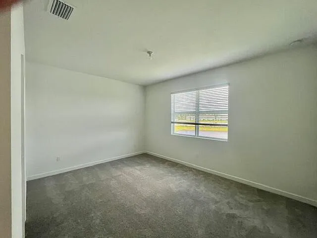 675 SE Lake Falls St — Photo 13