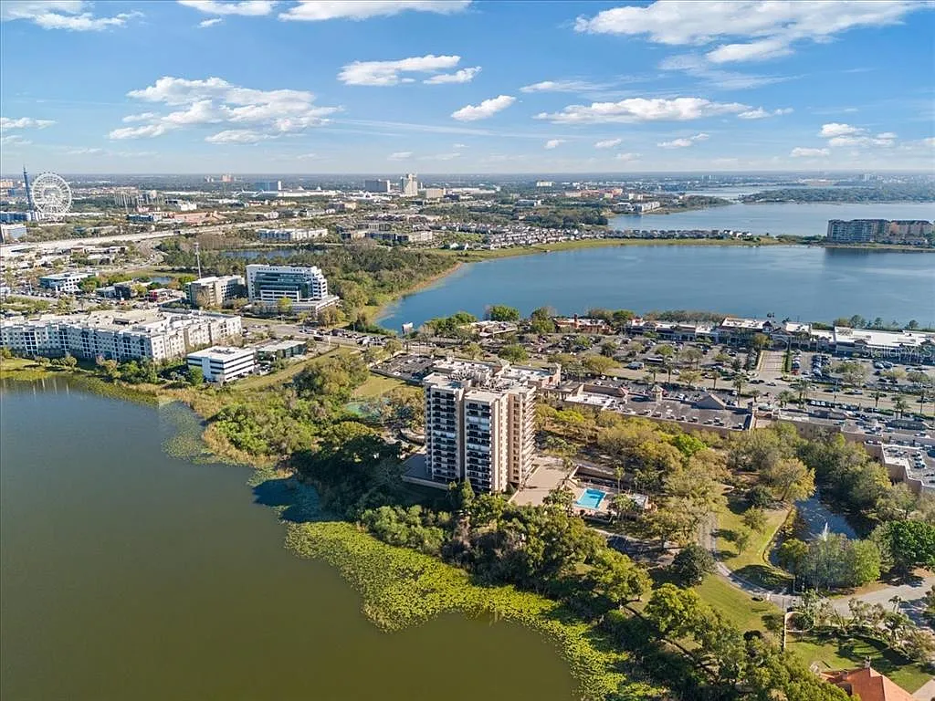 2 bed, 2.0 bath, 1870 sqft, $3,500 — Photo 4