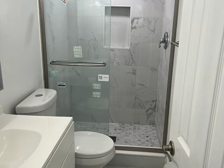 2821 Wilson Ave — Photo 1
