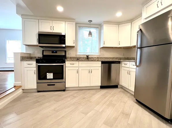 29-31 Richardson St #2L, Malden, MA 02148