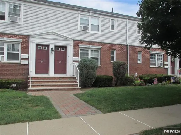 118 Hastings Ave #A, Rutherford, NJ 07070