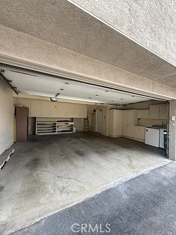 5345 White Oak Ave #G — Photo 22