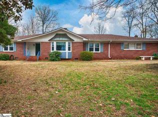 14 Ramblewood Ln, Greenville, SC 29615