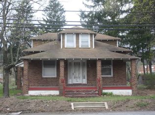 1526 Centre Tpke, Orwigsburg, PA 17961