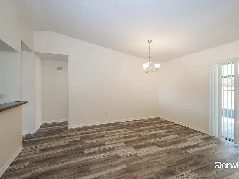 656 Bryan Terrace Dr — Photo 8