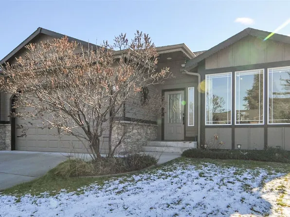 1426 Copper Loop, East Wenatchee, WA 98802