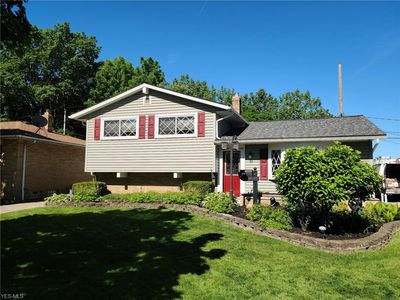 4380 Sky Lane Dr, Cleveland, OH, 44109