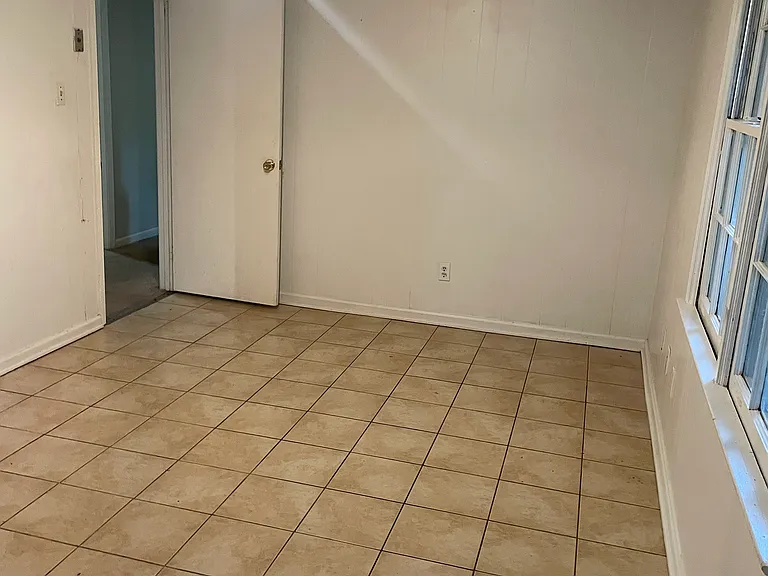 3120 Durham Dr — Photo 4